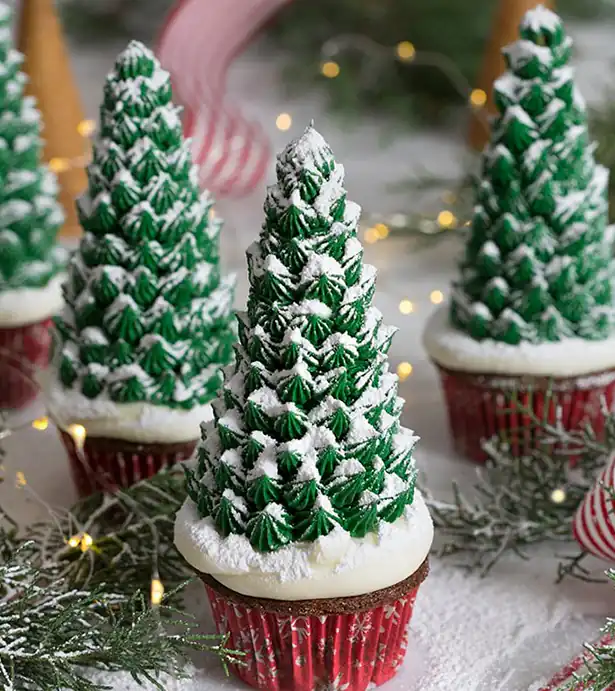 Christmas tree cupcakes