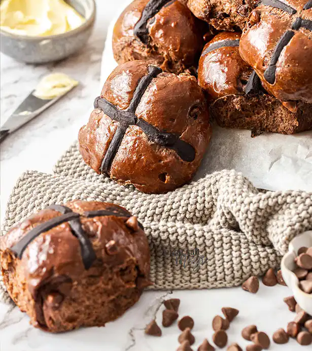 Chocolate Hot Cross Buns